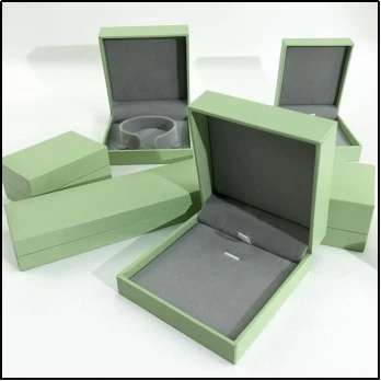 Greyboard Gift Box 5 Greyboard Gift Box 5